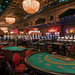 Live dealer hosting 3D Number Game on data pcso mobile platform